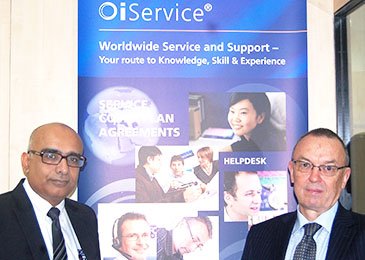 Mr David Scott, group director, Emerging Markets and Mr Anurag Tandon, MD at the launch of the service