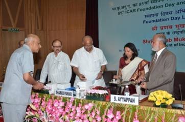 Mr Sharad Pawar, union minister of agriculture and food processing industries, released two new products of CIFT, Cochin on foundation day celebration (July 16, 2013) of Indian Council of Agricultural Research (ICAR) at New Delhi.