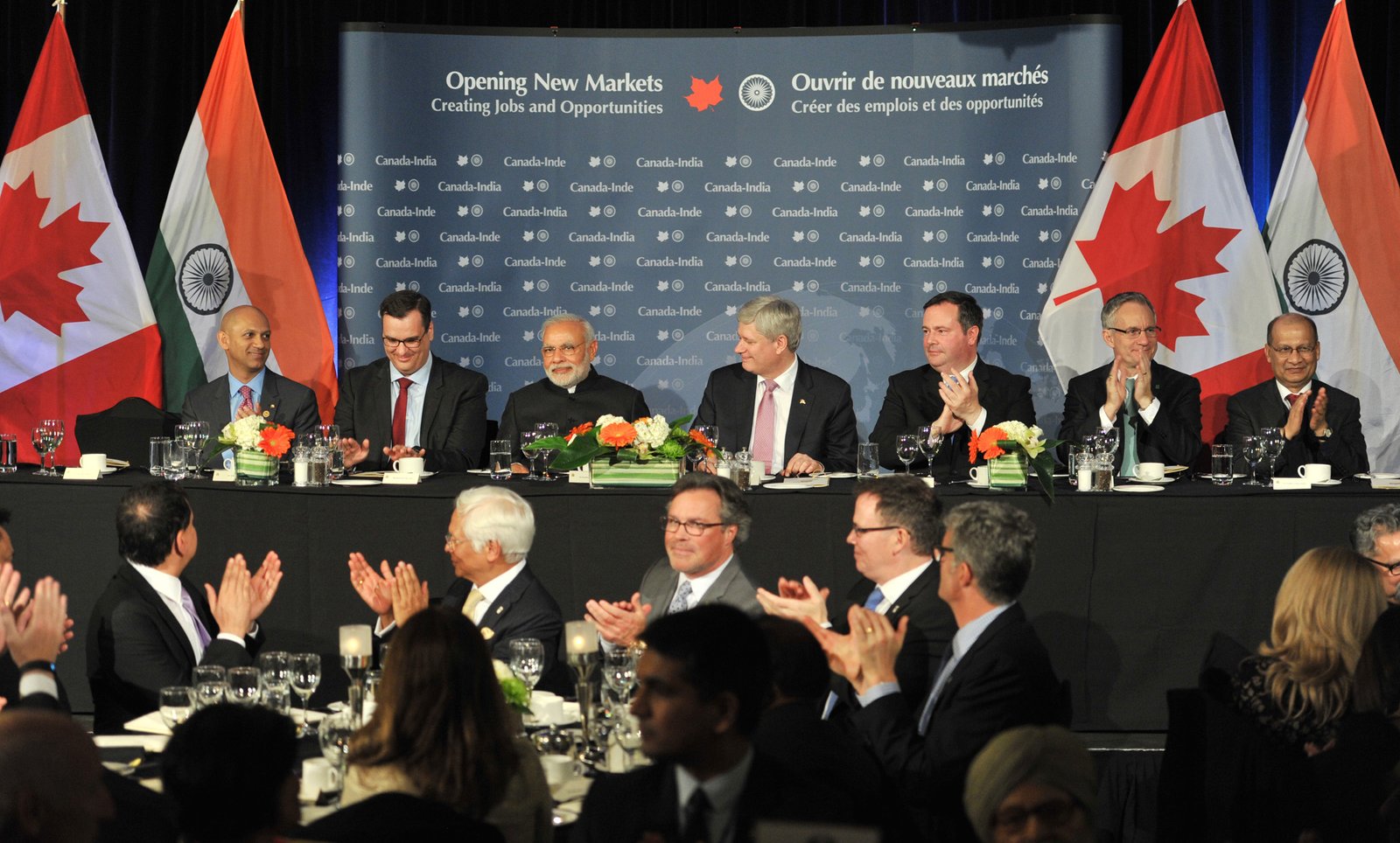 The Prime Minister, Mr Narendra Modi at the official dinner hosted by the Prime Minister of Canada, Mr Stephen Harper in Vancouver, Canada on April 16, 2015