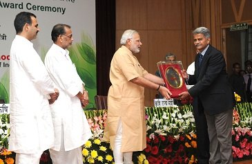 The prime minister, Narendra Modi presenting the NASI-ICAR Award for innovation and research at the 86th Foundation Day of ICAR and ICAR award presentation ceremony, in New Delhi on July 29, 2014