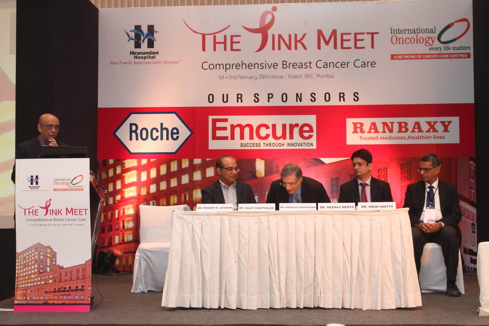 Dignitaries at the dais during the inauguration of The Pink Meet - 2014