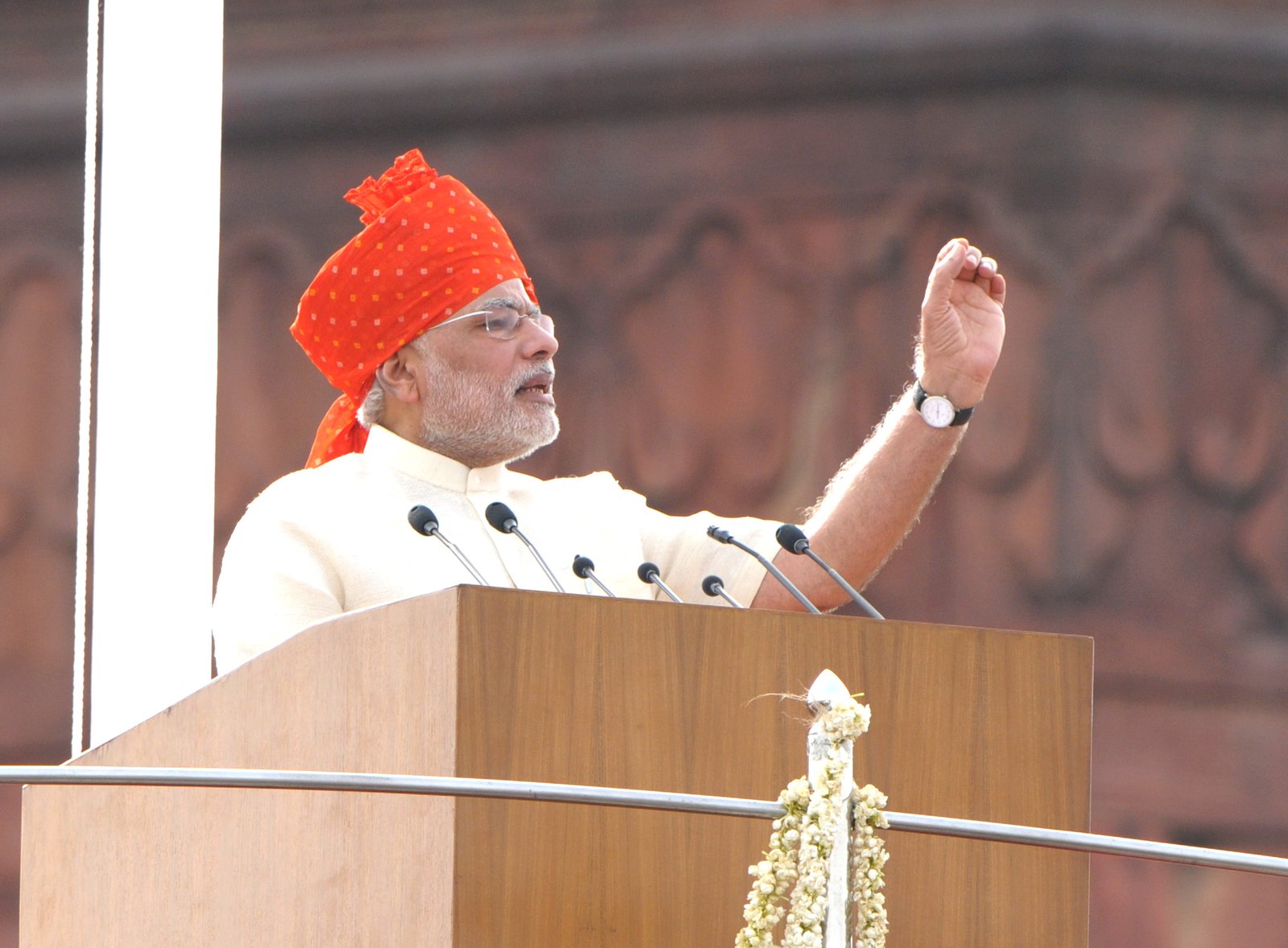 Prime Minister, Mr Narendra Modi delivering the Convocation Address at the 42nd Convocation of the All India Institute of Medical Sciences, in New Delhi on October 20, 2014