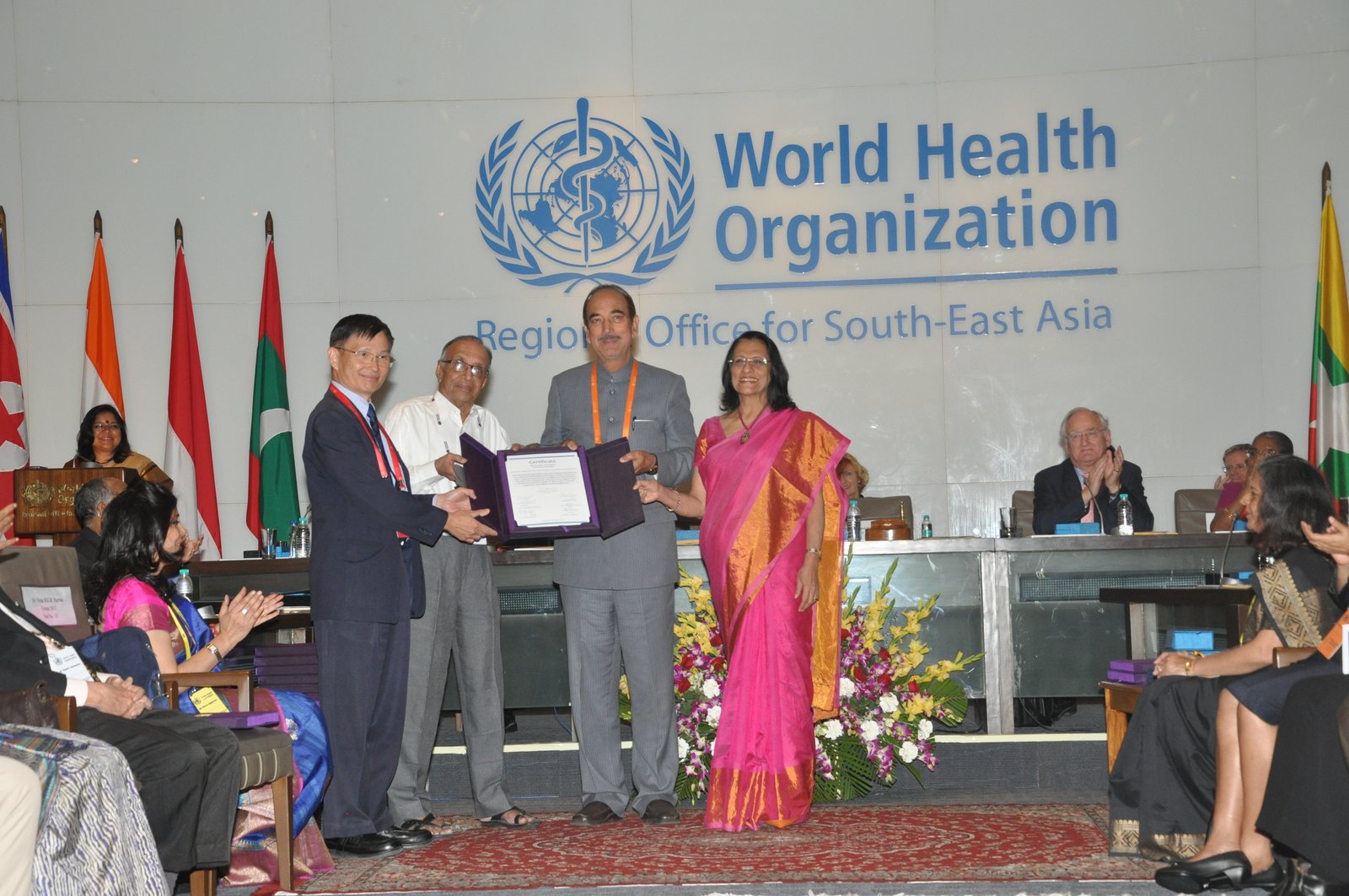Big moment for India-Indian health minister, Mr Ghulam Nabi Azad receiving the WHO's polio free certificate at a historic event held at WHO Hq. 