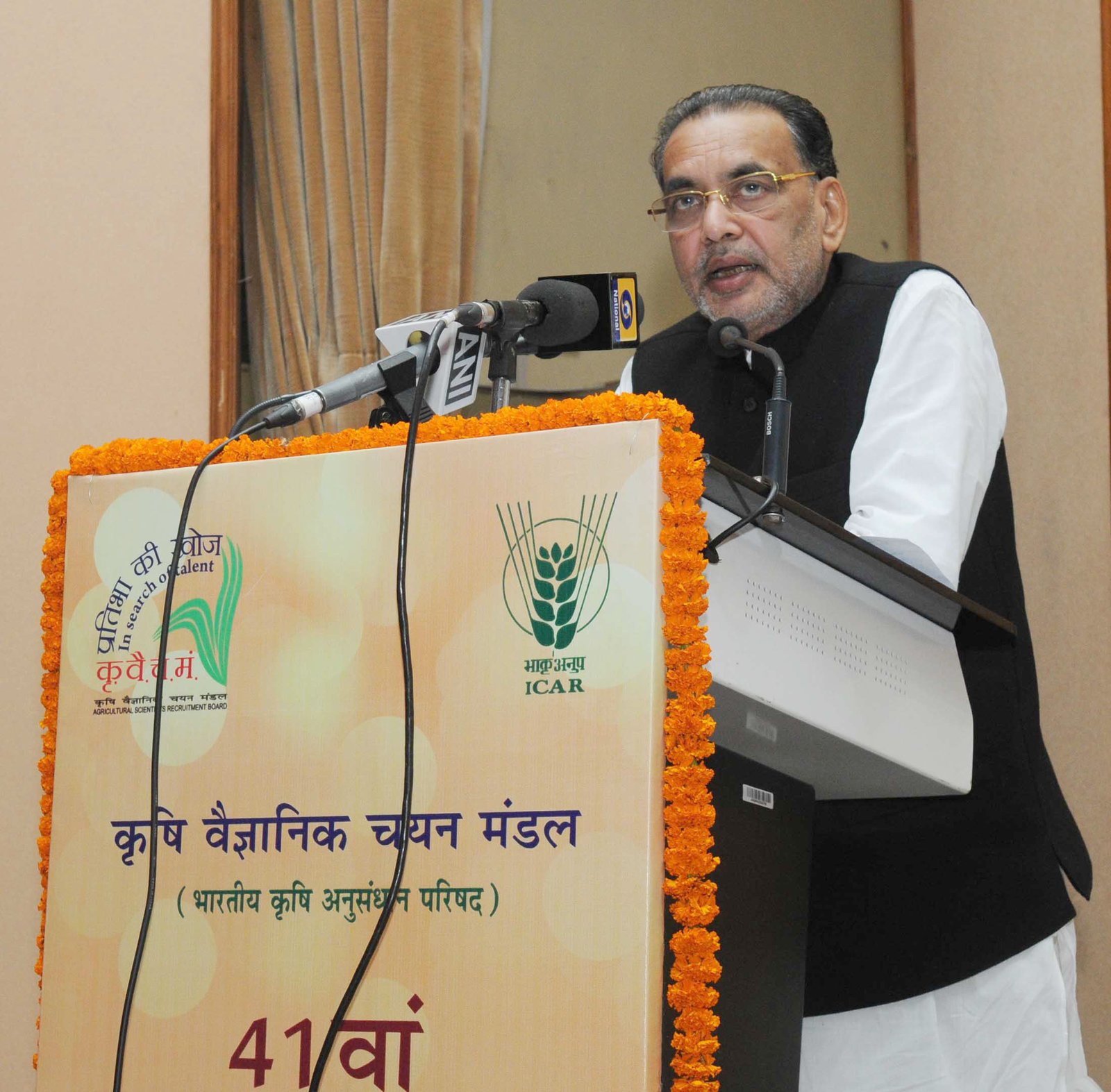 Agriculture minister, Mr Radha Mohan Singh addressing at the 41st foundation day of Agricultural Scientists Recruitment Board, in New Delhi on November 01, 2014.