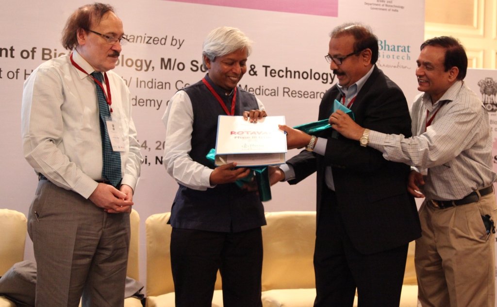 Unveiling of Rotavac: Dr M K Bhan, Dr K VijayRaghavan and Dr Krishna Ella 