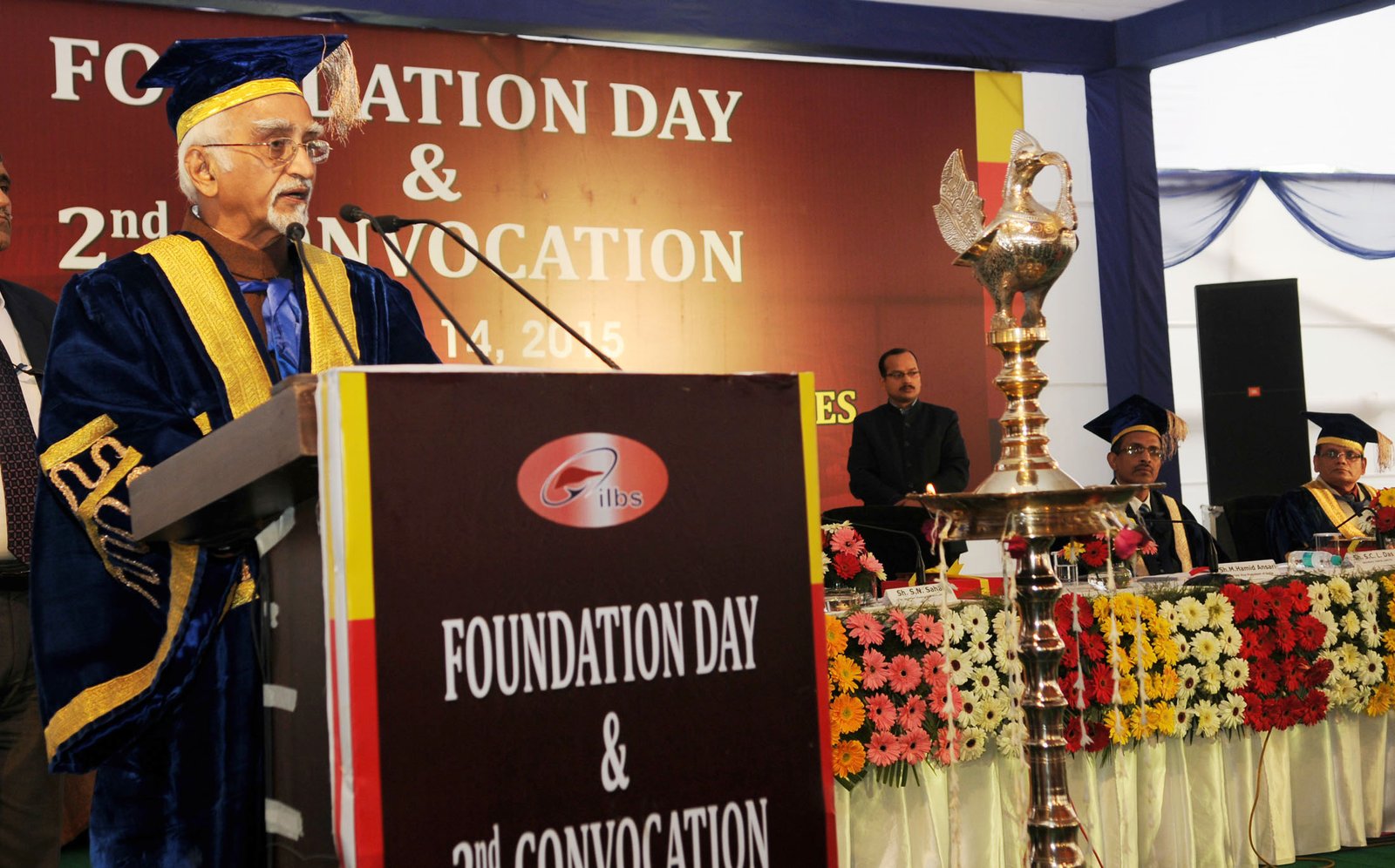 The Vice President, Shri Mohammad Hamid Ansari addressing at the 5th Foundation Day and 2nd Convocation ceremony of the Institute of Liver and Biliary Sciences, in New Delhi on January 14, 2015.