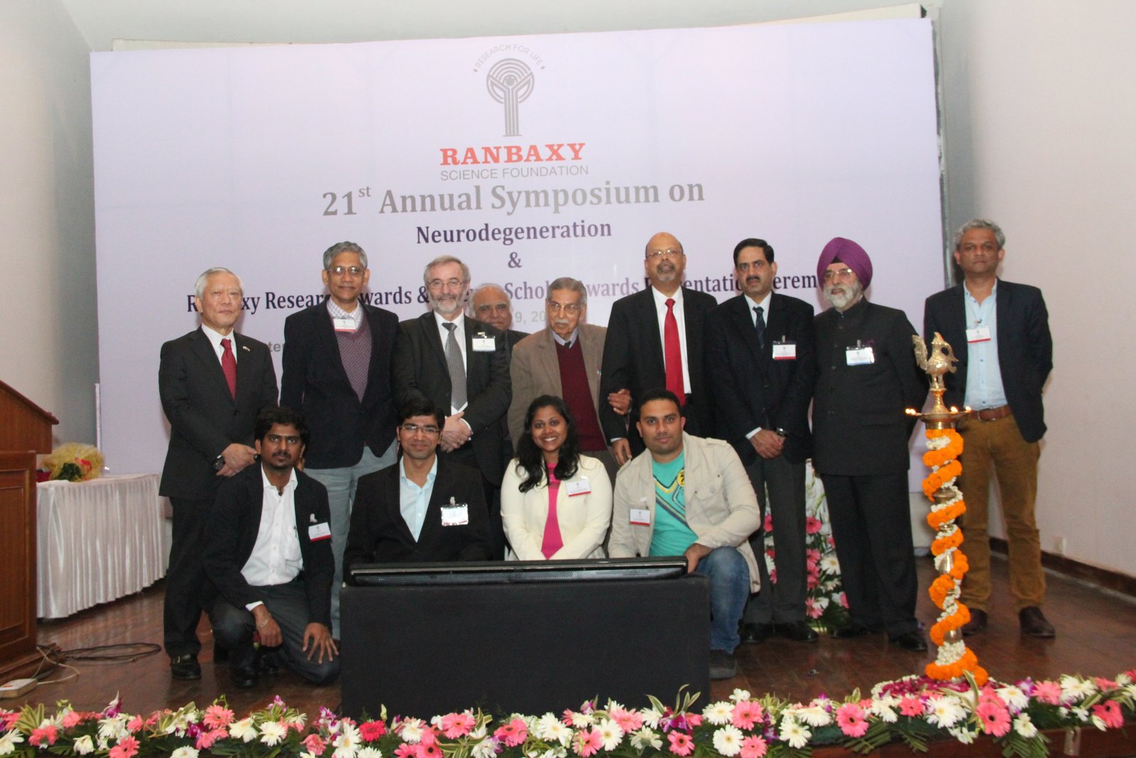 Ranbaxy awards deserving scholars. Preceding the award ceremony, Ranbaxy Science Foundation also held its 21st Annual Symposium on "Neurodegeneration"